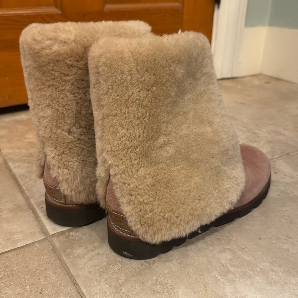 Ugg Australia boots size 7 USA